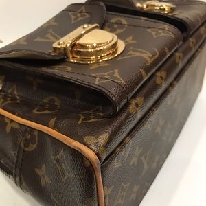 Authentic Preloved Louis Vuitton Manhattan PM.